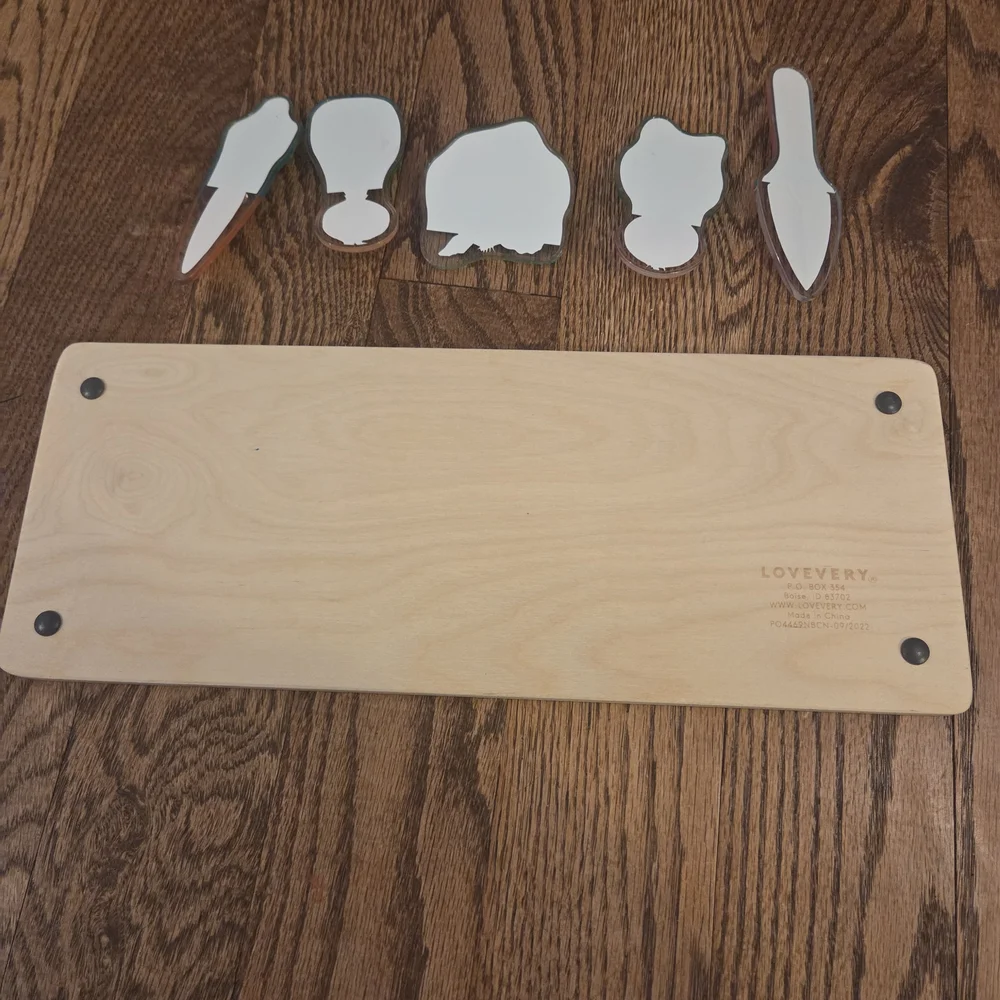 Lovevery - Wooden Community Vegtable Garden Puzzle - Toddler (15-17 Months)